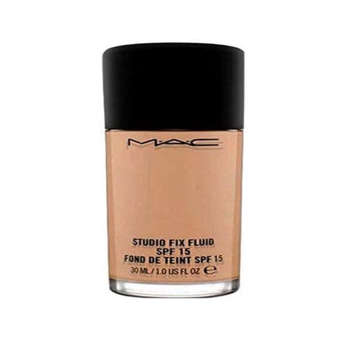 Base de Maquillaje Studio Fix Fluid SPF 15