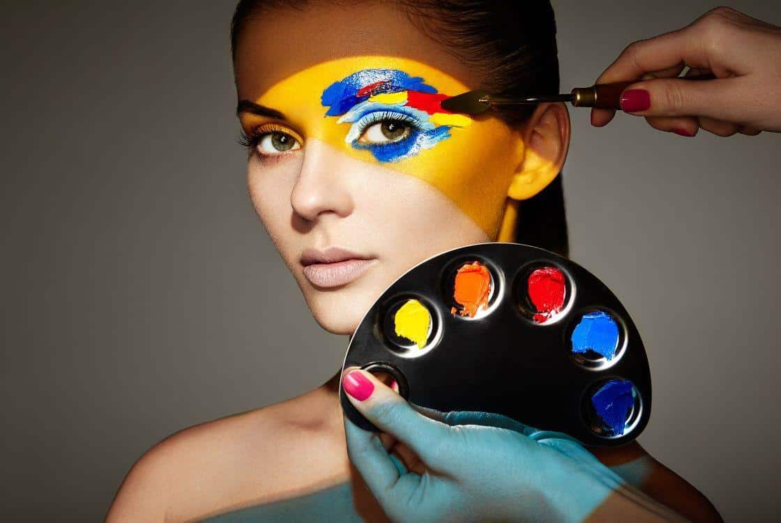 Tipos de Maquillaje Según Su Acabado